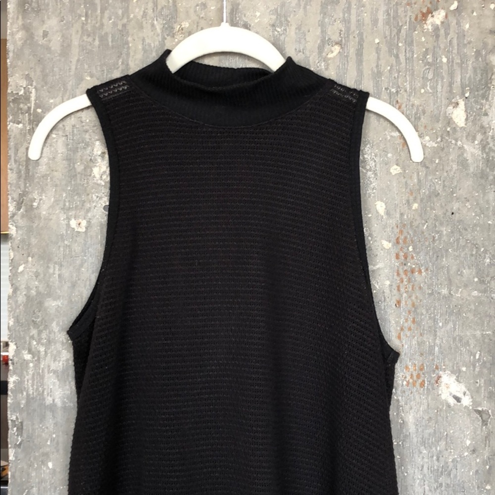 Silence + Noise black sleeveless turtleneck top